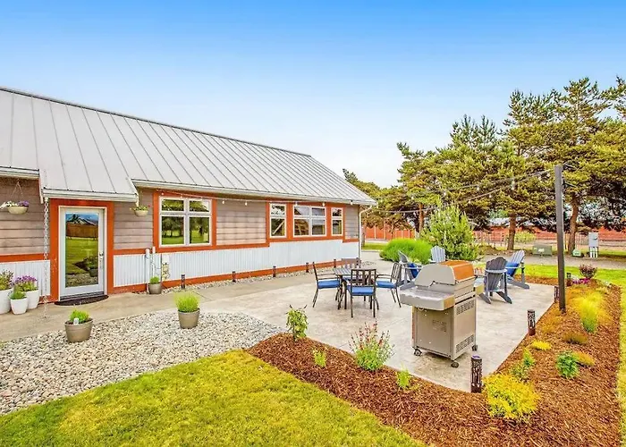 Olympic Discovery Cottage